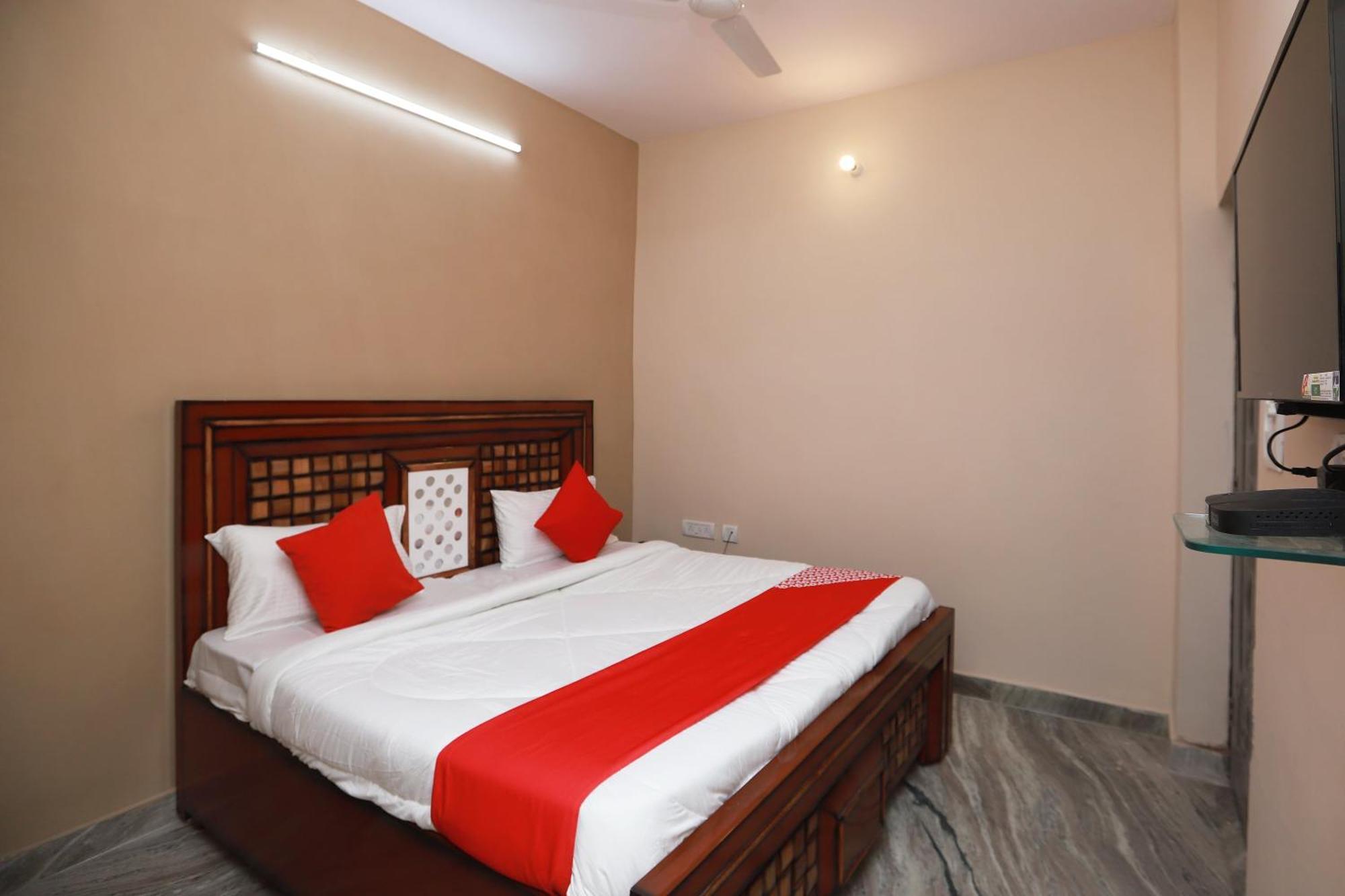 Hotel O Silverline Residency Faridabad Exterior photo